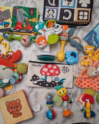 giochi bambini, sonaglino ecc.