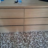 comodino  e mobile tv