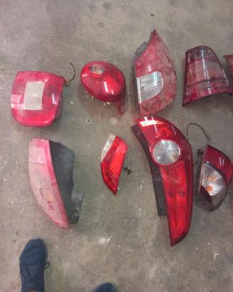 Fari e fanali ricambi