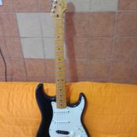 chitarra fender made in Messico 