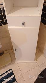 Mobile bagno  girevole euro  29 per realizzo