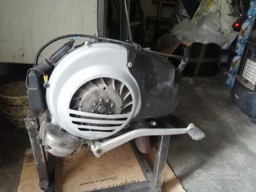 motore vespa px 200 vse1m arcobaleno con miscelat