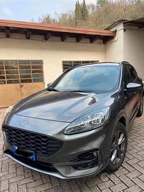 Ford Kuga Plugh-in Hybrid