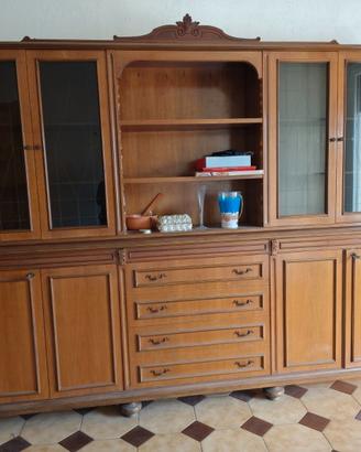 Credenza classica