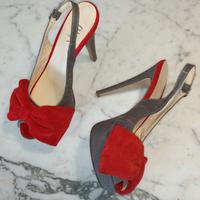 SANDALI n°38 marca OVYE' con fiocco rosso