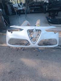 paraurti anteriore alfa romeo stelvio