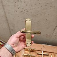 Maniglie per finestre