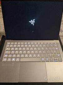 Razer Book Ultrabook 4k touch