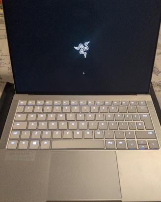 Razer Book Ultrabook 4k touch