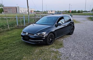 Golf VII 2018 5p 5p 2.0 tdi Executive 150cv dsg