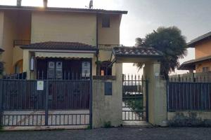 Immobile in asta di 178 m² con 4 locali a Torrevec