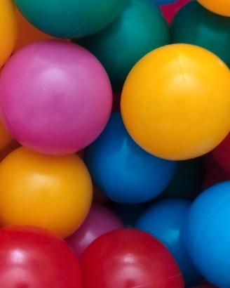 Palline in plastica colorate