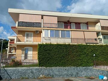 MANSARDE RECENTE COTRUZIONE ACI CATENA CENTRO