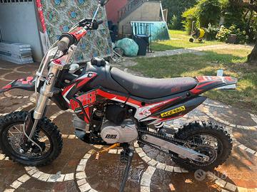 Pit bike semiautomatica 80cc