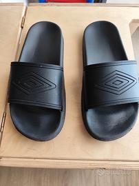 Ciabatte Umbro pari al Nuovo 