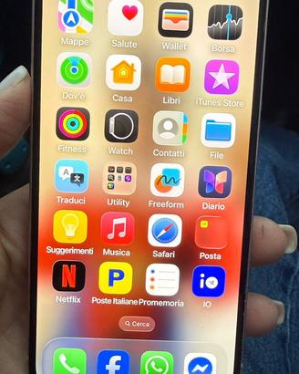 Iphone15 ross come nuovo