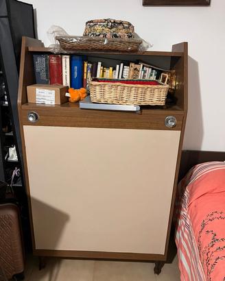 mobile letto a scomparsa con libreria