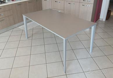 TAVOLO ALLUNGABILE BONTEMPI 160x90 FINO A 260 CM