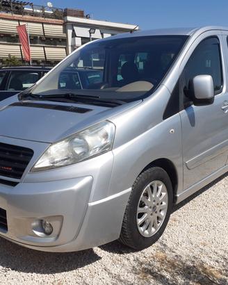 NOLEGGIO!Fiat scudo 9 posti patente b pronta conse