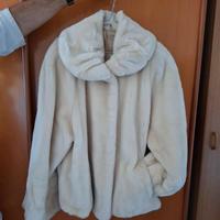 Pelliccia Bianca Ecologica