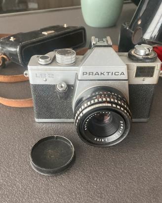 Praktica LB2 + obi Domiplan 50mm f/2.8 + custodia