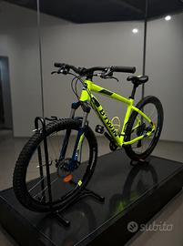 Mountain bike btwin st520
