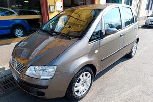 Fiat Idea 1.4 // UNICO PRIRTARIO POCHISSIMI KM
