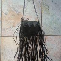 piccola borsa Tally con frange lunghe