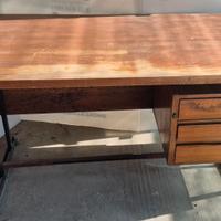 Scrivania vintage 3 cassetti