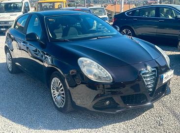 Alfa Romeo Giulietta 1.6 JTDm-2 105 CV Distinctive