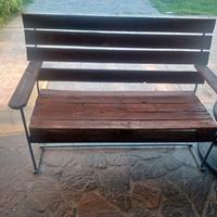 panchina originale in ferro e legno 200€