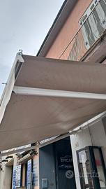 arredamento per negozio 