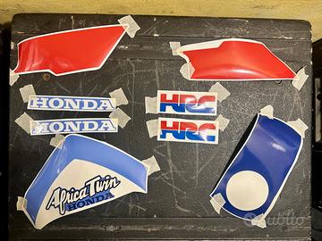 Adesivi africa twin rd03