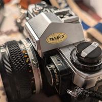 OLYMPUS OM10 Macchina Fotografica