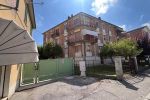 Appartamento di 114 m² con 3 locali e box auto a F