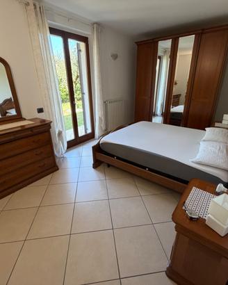 Camera da letto completa in Rovere Massello