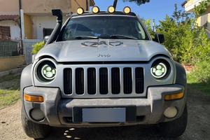 Jeep Cherokee 2.5 CRD Sport 4x4 – 2003