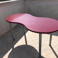 Scrivania ikea forma fagiolo