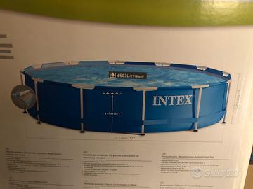 Piscina fuori terra Metal Frame Intex rotonda
