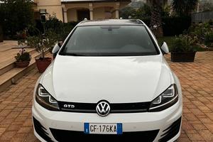 Volkswagen Golf GTD 2.0 TDI DSG 5p. BlueMotion Tec