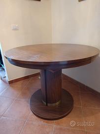 Tavolo rotondo