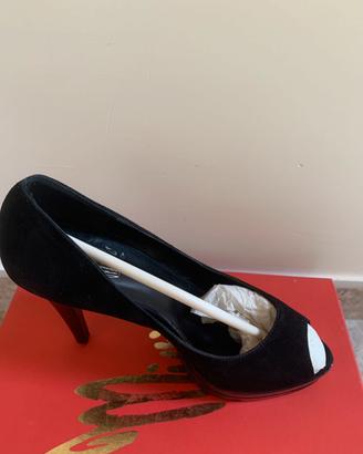 Scarpe donna tacco camoscio nero 38