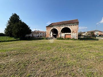 RUSTICO A SANT'ELENA