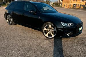 Audi A4 Avant quattro 190 cv sline