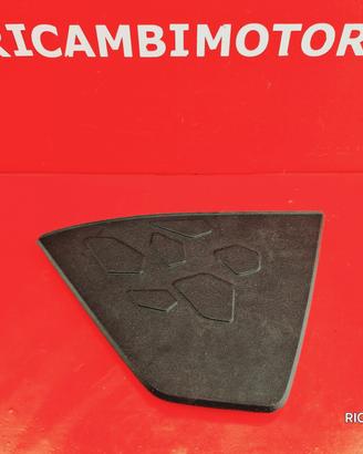INSERTO PEDANA POGGIAPIEDI DX BMW C650GT