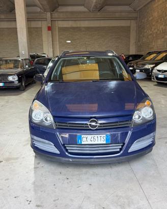 Opel Astra 1.6 16V Twinport Station Wagon Club