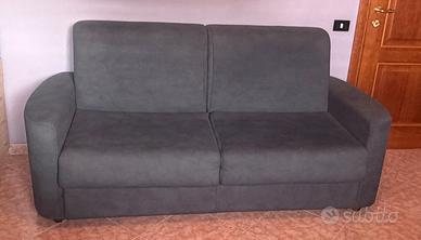 Divano letto matrimoniale