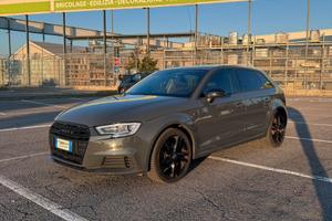 AUDI A3 SPORTBACK S LINE