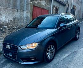 Audi A3 SPB 1.6 TDI 105 CV CR S tronic Ambition