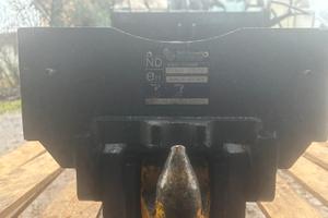 Gancio traino trattore FENDT